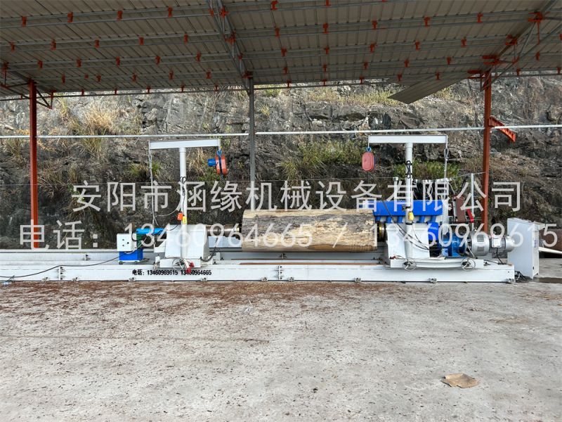 重型數控六刀圓木車(chē)床